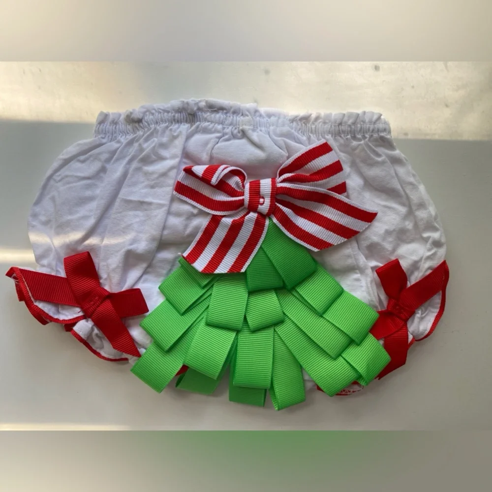 Mud Pie Cotton Red and Green Holiday Bloomers / Size 0-6m / EUC
